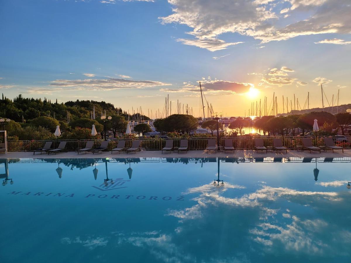 Sea Resort Marina Portoroz Exterior photo